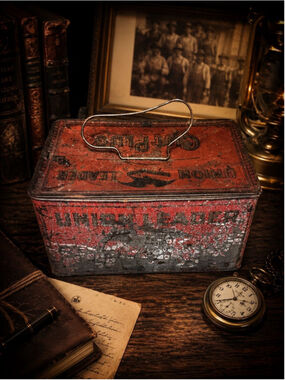 Antique Union Leader Cut Plug Tobacco Tin | Primitive Americana Advertising Box